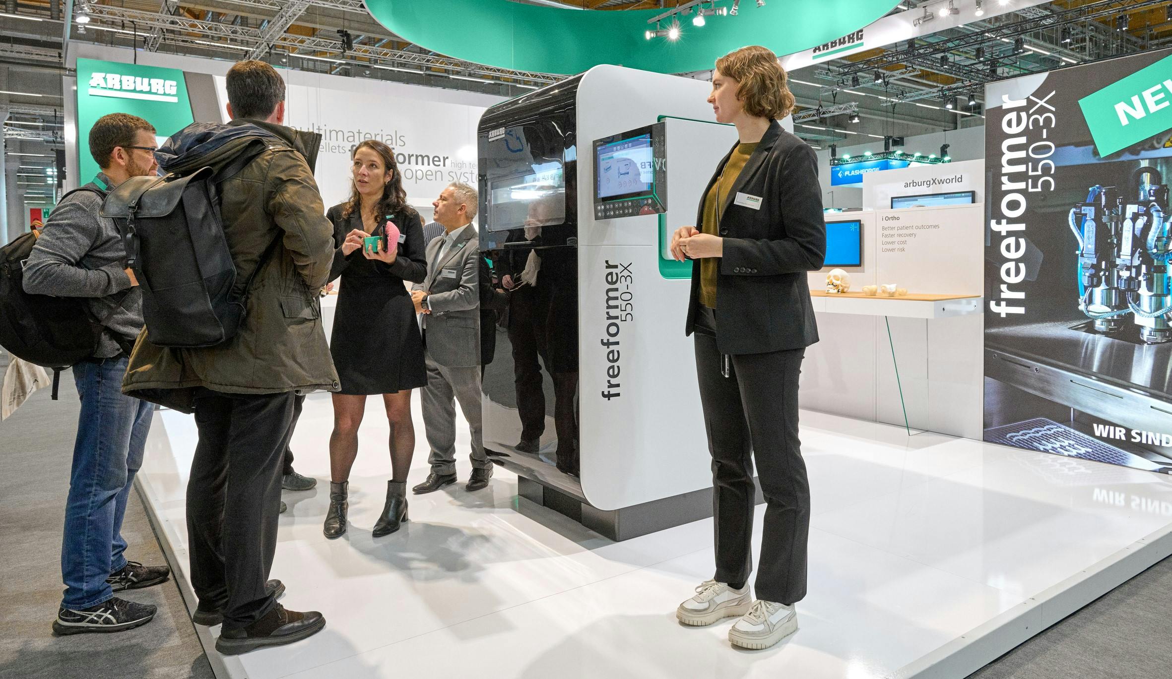 Arburg displayed a Freeformer 550-3X 3D printer at Formnext 2024.