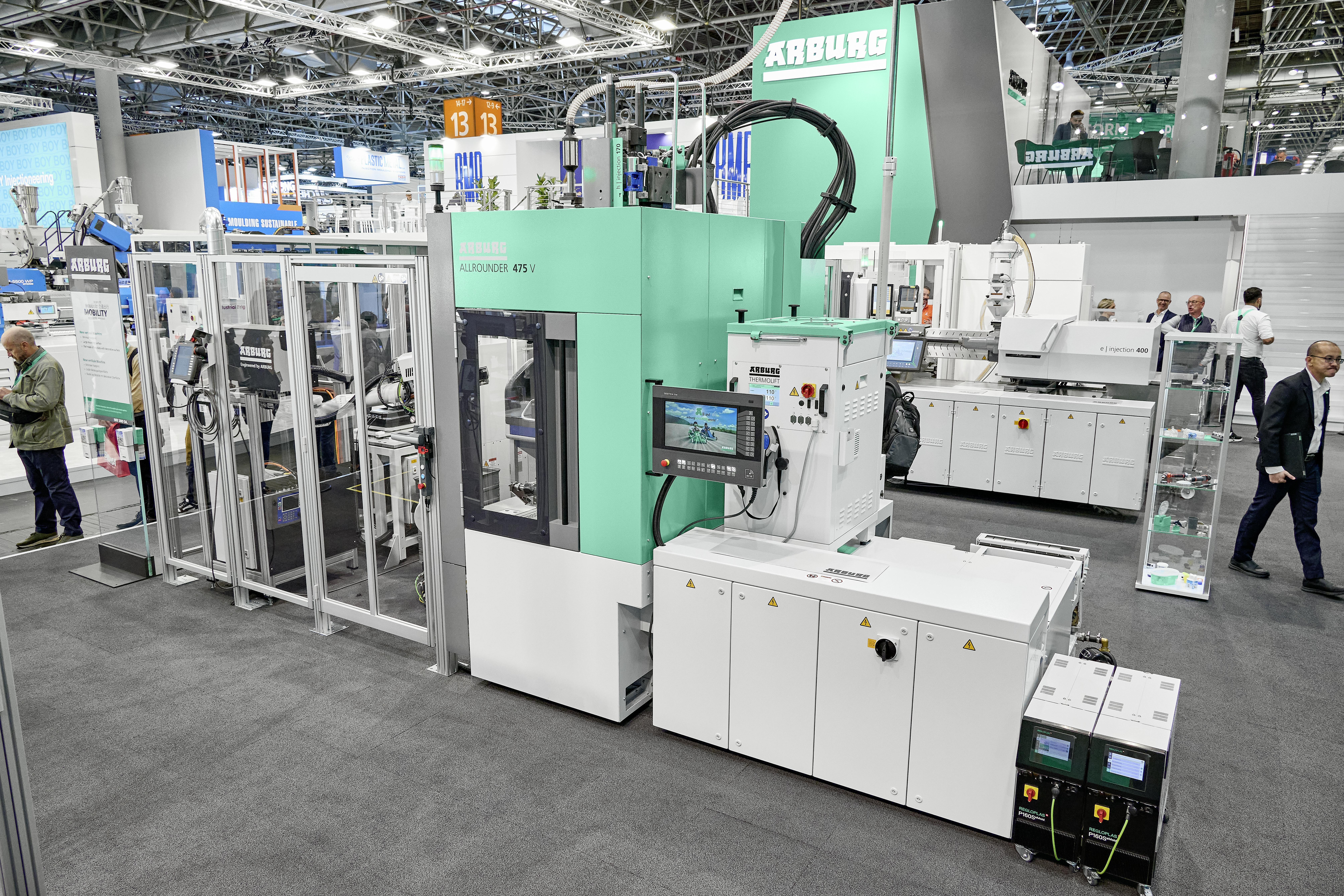 Arburg's new Allrounder 475 V injection molding machine is designed for producing parts for the e-mobility, electronics and medical markets.