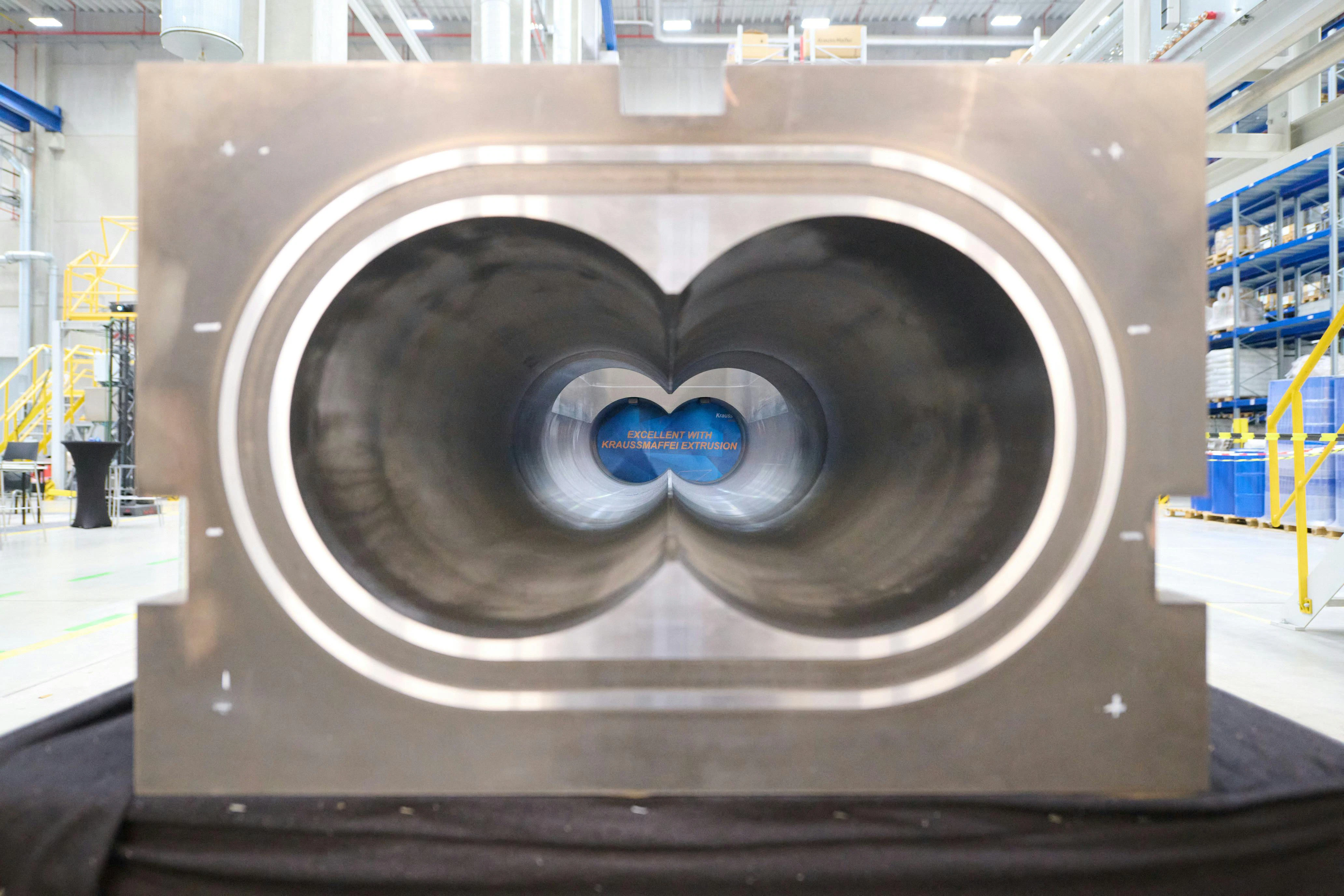 A look down the barrel of KraussMaffei's ZE-PC co-rotating twin-screw extruder.