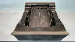 The Nexus heating system is integrated in Cannon molds for composites. The Nexus heating system is integrated in Cannon molds for composites.