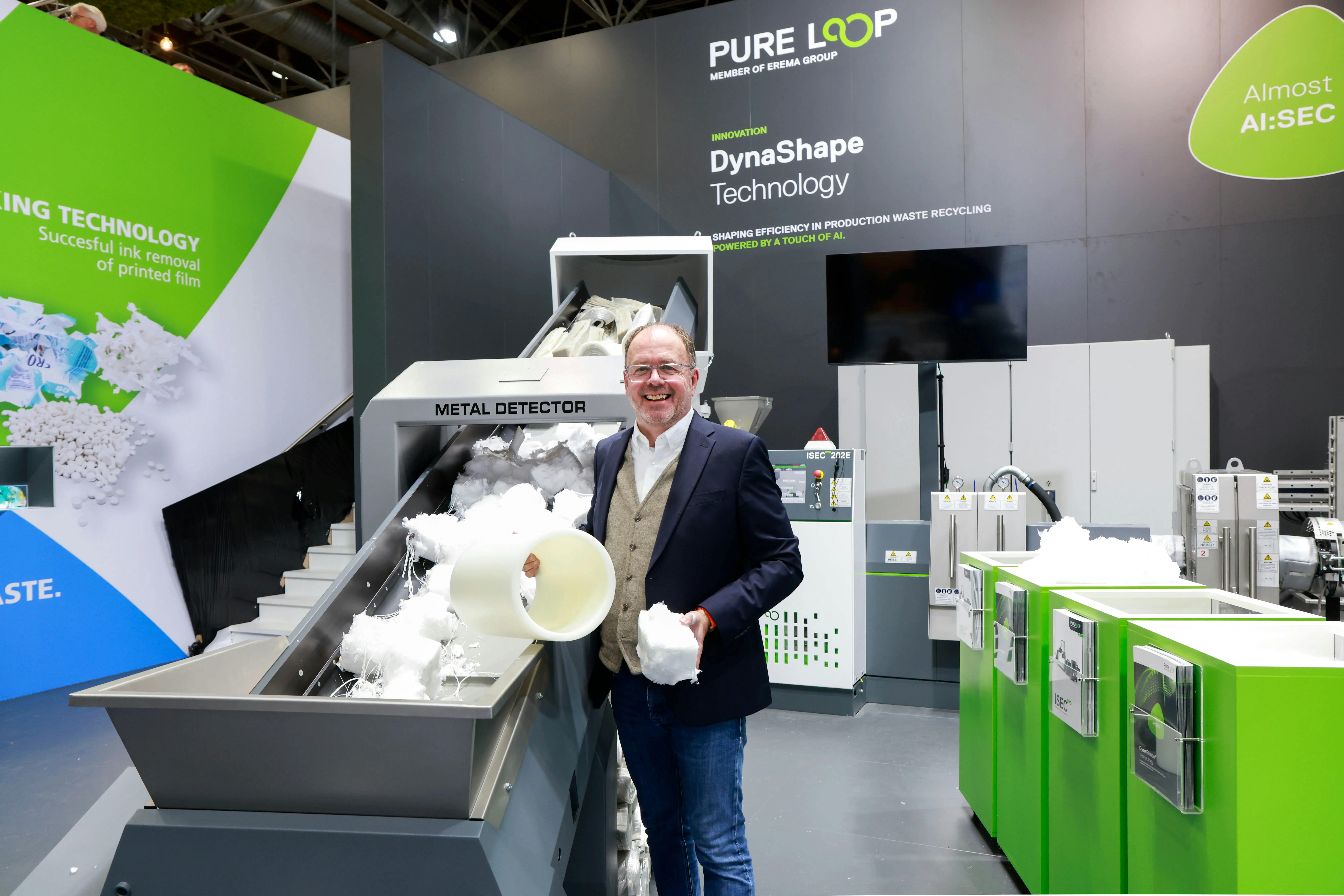 PureLoop's DynaShape technology increases the efficiency of the shredding process by automatically matching the shredder&rsquo;s hydraulic pressure and rotor speed to the material being shredded.