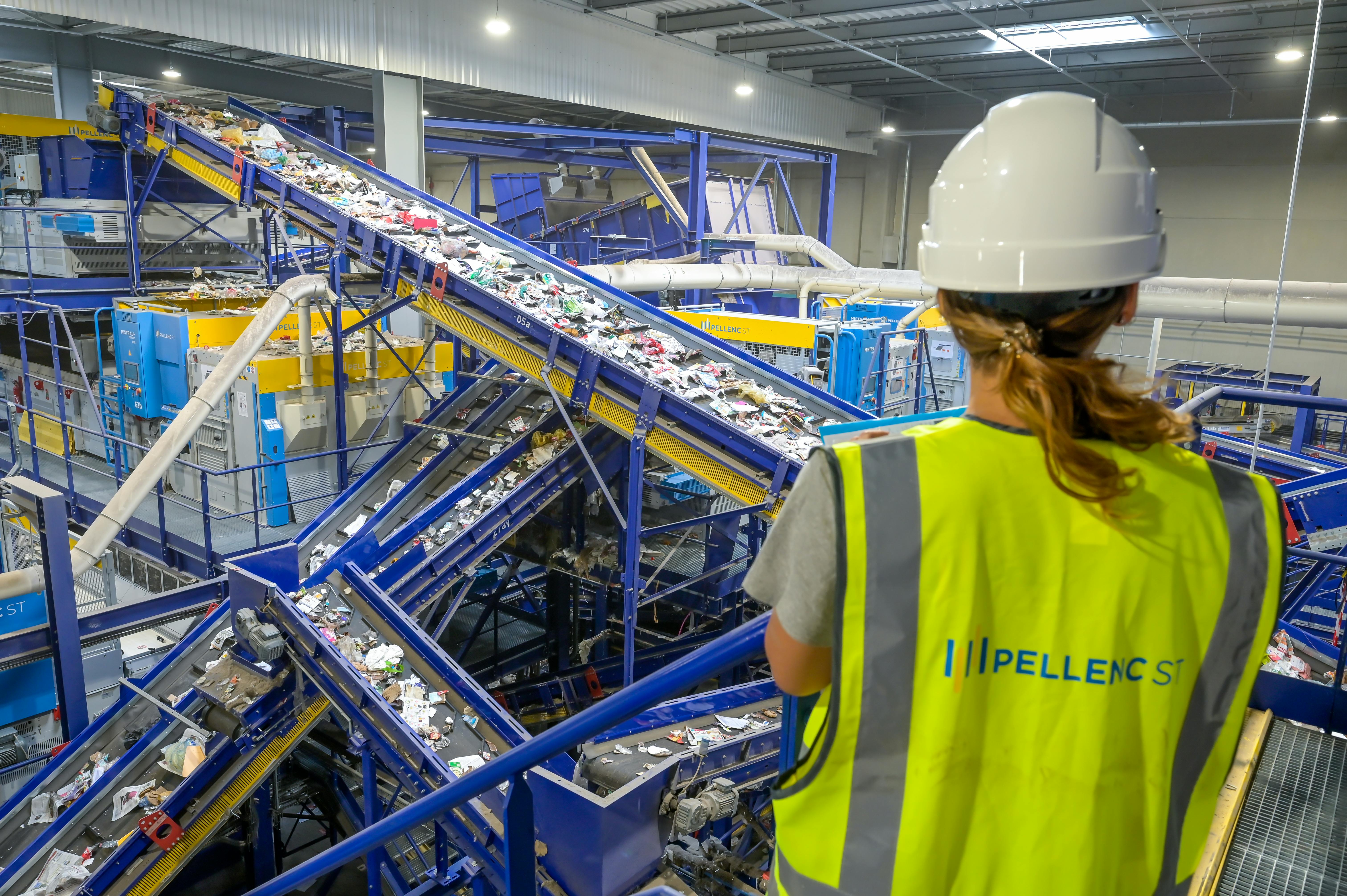 Pellenc ST has incorporated CNS Brain and AISort artificial intelligence technologies into its multimaterial sorting systems.
