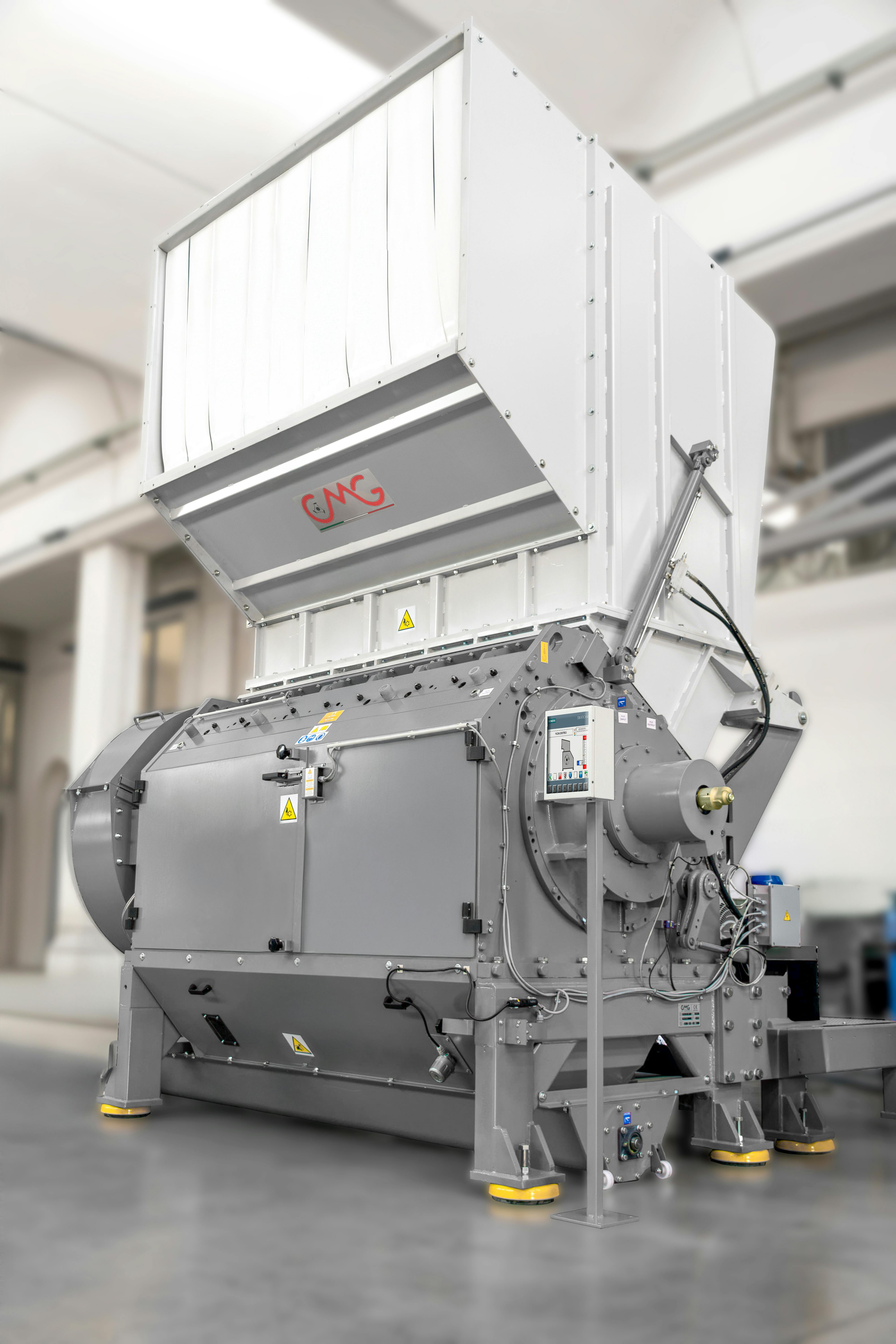 CMG's EV 92-220 granulator is designed for heavy-duty applications and massive volume streams.